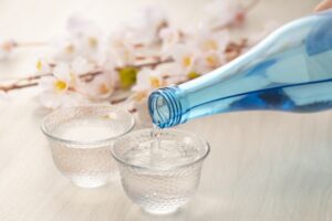 桜と冷酒